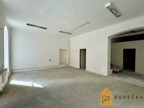 Prodej RD (3+1),128 m2 s prodejnou 81 m2, OV, Krnov, okr.Bru - 7