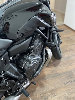 Yamaha MT-07 - 7