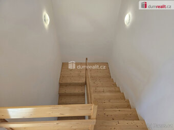 Řadový rodinný dům 4+kk Jirny - 7