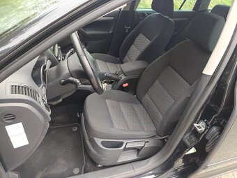 škoda octavia 2.0 Tdi 6 kvalt r.v 2012 /11 - 7