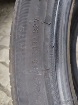 225/45/19 letni pneu MICHELIN 225/45 R19 - 7