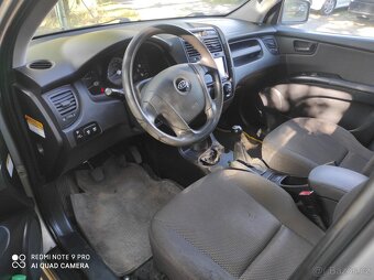 Sportage 2,0 benzin, pěkná - 7