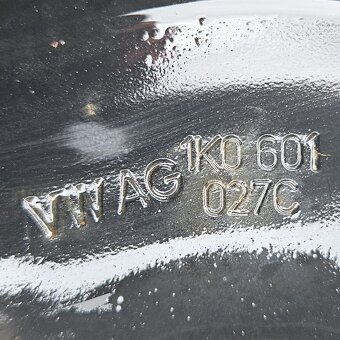 Zimní kola Škoda, VW 195/65/15, 6Jx15 ET47 č. AD14 - 7