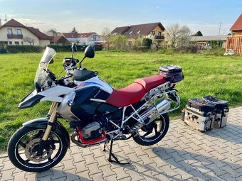 BMW R1200GS, 2010 Limitovaná série BMW „30 let GS“ - 7
