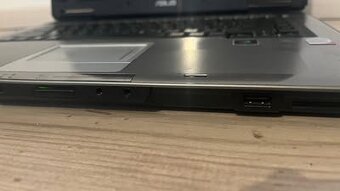 Notebook ASUS X52S - 7