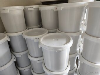 včelí med, tmavý, květový, pastovaný, svíčky z včelího vosku - 7