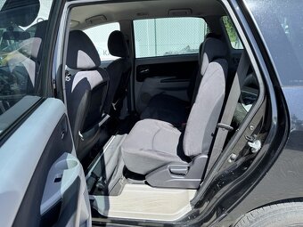 Mitsubishi Grandis, 2.4i 121 kW 7. míst - 7