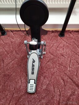 Elektronické bicni Alesis Nitro Drum - 7