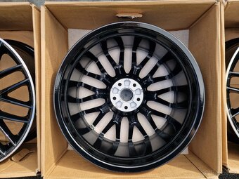 Audi Q2 SQ2 Passat B8 Superb 3 5x112 R19 Nepoužite - 7