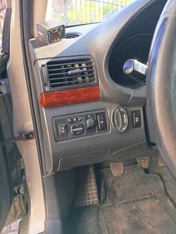 Toyota Avensis 1.8 VVT-i, r.v. 2005, Webasto, klima, senzory - 7