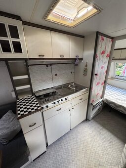 Karavan Hobby - 7