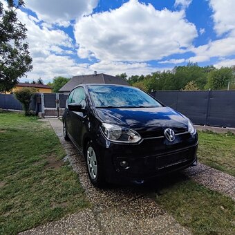 Volkswagen up 1.0 mpi benzín rok 2012 - 7