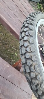 Přední kolo soutěžní ČZ ENDURO + barum s22 pásne na duby - 7