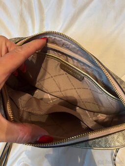 Michael Kors kabelka Crossbod - 7