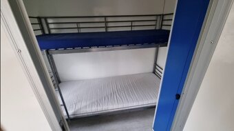 Obytný přívěs karavan - 7