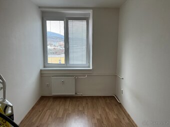 Pronájem bytu 2+kk, 39 m², ul. Masarykovo nám., Jeseník. - 7