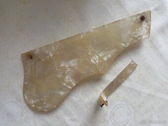 Snímače, tremolo, pickguard Jolana Cremona apod. Originály - 7