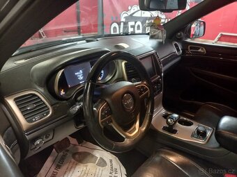 Jeep Grand Cherokee OVERLAND (5.7L V8 HEMI) - 7