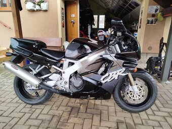 Honda CBR 900rr sc28 tv 93 - 7