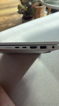HP Elitebook - 7