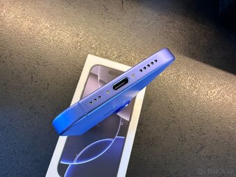 Apple iPhone 16 - 7