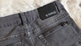 Dámské rifle NOVÉ Garcia Jeans vel. 176 - 7