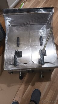 Gastro plynové sporák, chladící stůl, nerezove stůl - 7