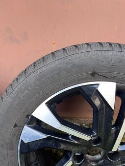 Prodám zimní Alu kola na Peugeot (2008) 215/60 R17 - 7