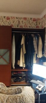 Šatní skříň - 7