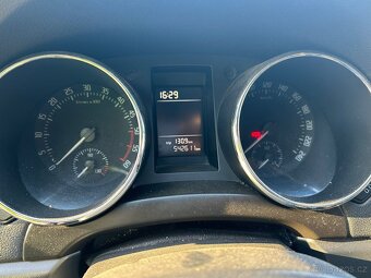 Škoda Yeti 2.0 TDI 81kw SERVIS - 7