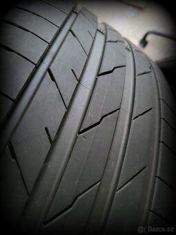 Nové pneu 255/40 R20 - 7