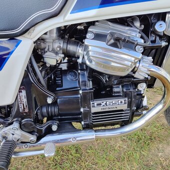 HONDA CX 650e - 7