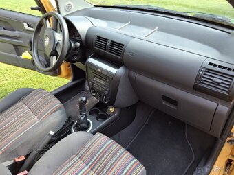 VW FOX - 7
