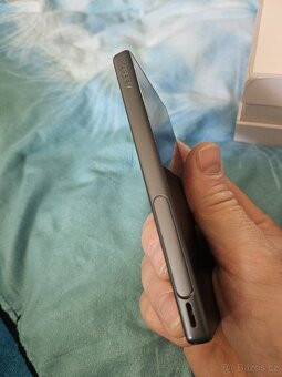 Xperia Z5 Compact - 7