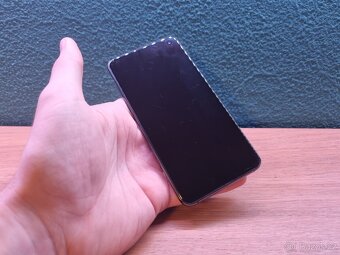 Samsung Galaxy S10e - 7