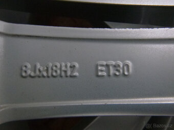 Alu sada disky originál VW 5x112 8Jx18 ET30  5N0601025AK - 7