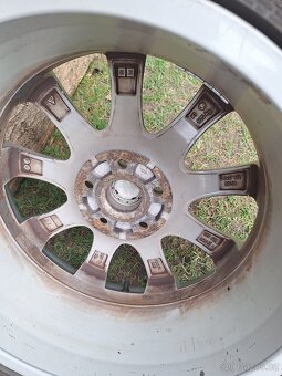 Alu kola original Škoda Octavia 17 5x112 225/45/17 - 7