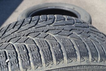 4ks zimní 205/55R16 Nokian WR D4 – 5.4 až 5.7mm. - 7