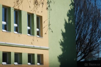 Isco-Göttingen Iscotar 50mm f/2.8 - (M42) - 7