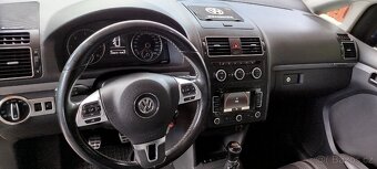 VOLKSWAGEN TOURAN 2 0TDI - 7