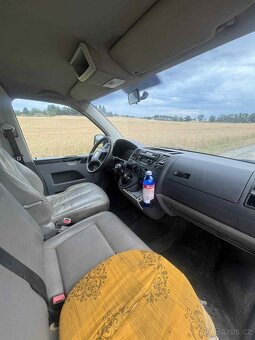 VW Transportér T5 6míst - 7