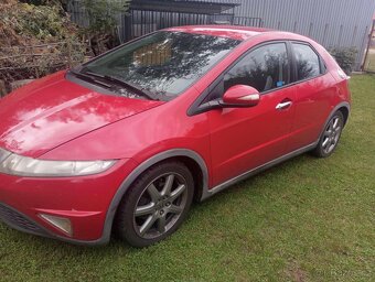 Honda Civic 8 g - 7
