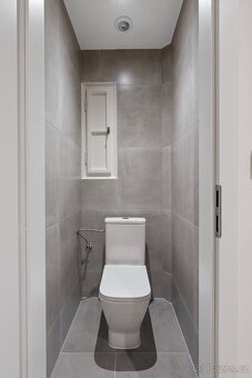 Prodej 2+kk v blízkosti metra C - 7