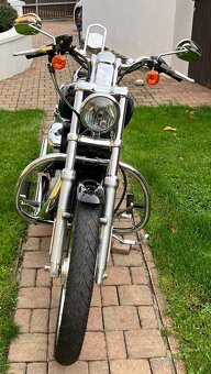 Harley-Davidson Sportster XL 883 Custom - 7