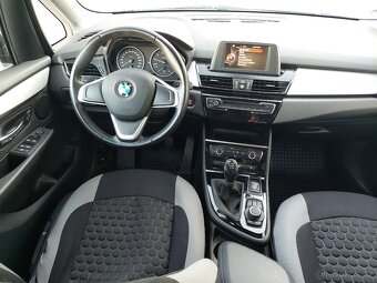 BMW 218i Active Tourer - 7