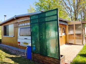 Prodej KARAVANU s Dřevěnou přístavbou . - 7
