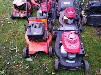 sekačka s pojezdem motor honda - 7