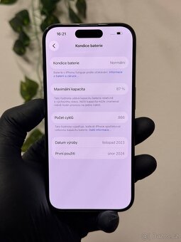 iPhone 15 Pro 128GB černý - 7