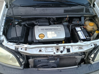 Opel Zafíra 1,6i,74 kw,r.1999,tažné - 7