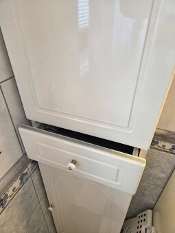 KOUPELNOVÁ SESTAVA NÁBYTKU - 7